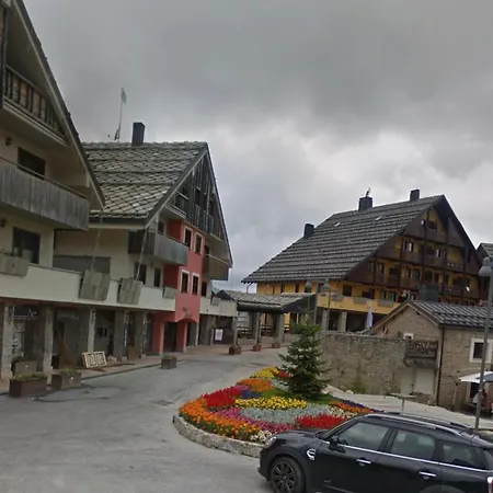 Apartment Montana - Borgo Le Stalle Lunghe *